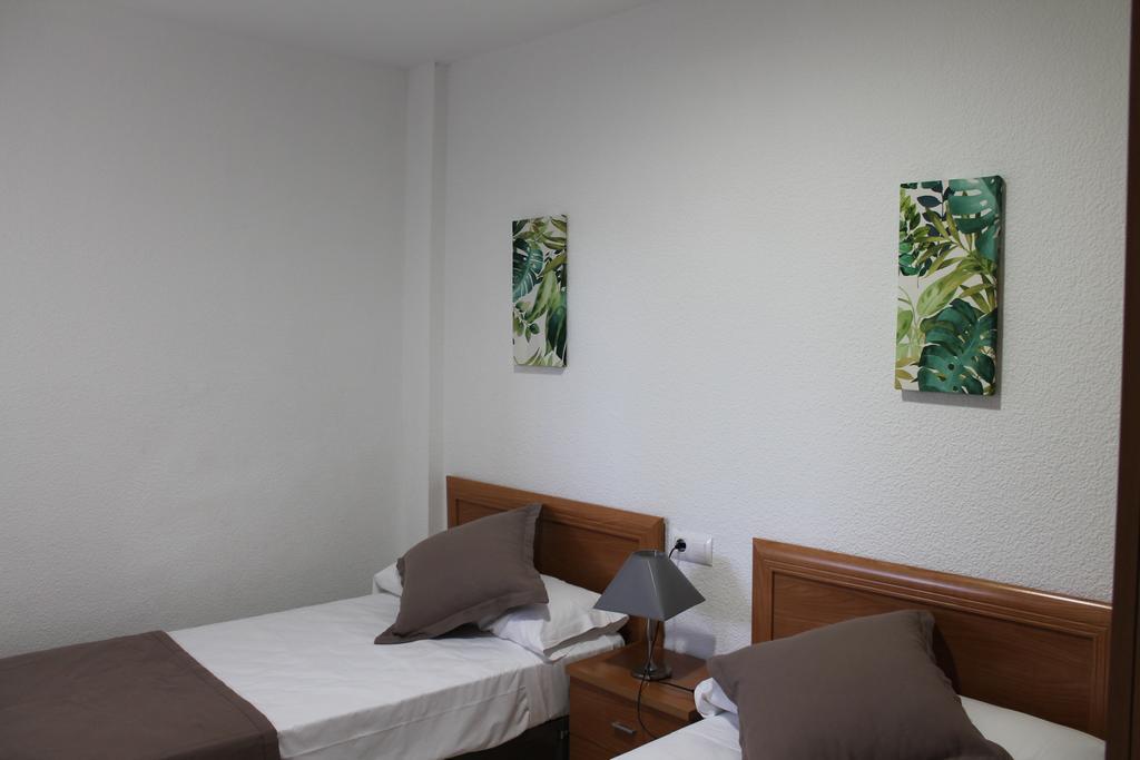 Apartamentos Turisticos Canos De Meca 로스 카뇨스 데 메카 외부 사진